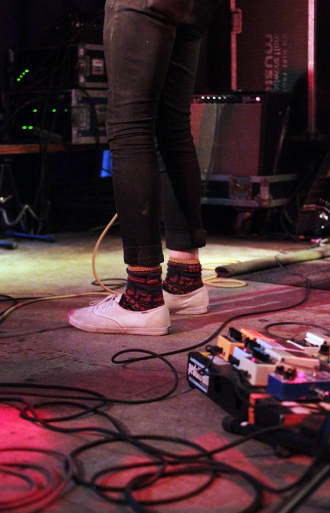 ... die Socken. Siehe jene von Bassist Jacob Sloan.
