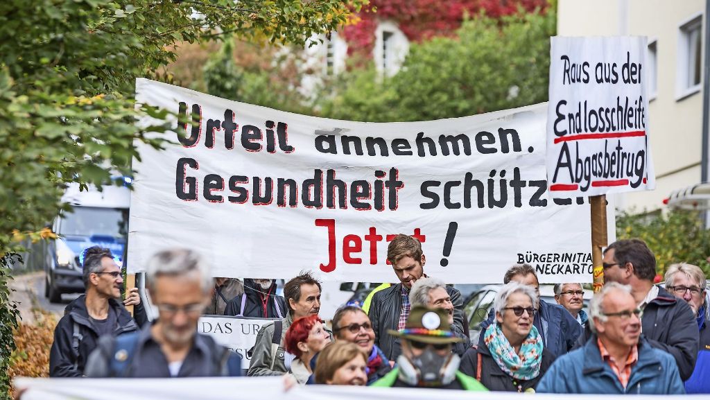 Luftreinhaltung  in Stuttgart: Land  geht doch gegen Fahrverbots-Urteil vor