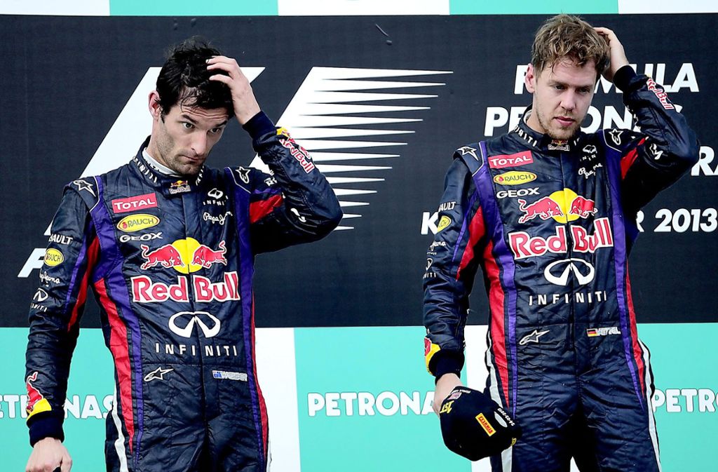 Auch mit seinem Red-Bull-Kollegen Mark Webber (links) geriet Sebastian Vettel öfter in Streit. Der Australier fühlte sich benachteiligt im Team. Und auf der Strecke rasten sie sich in die Autos.