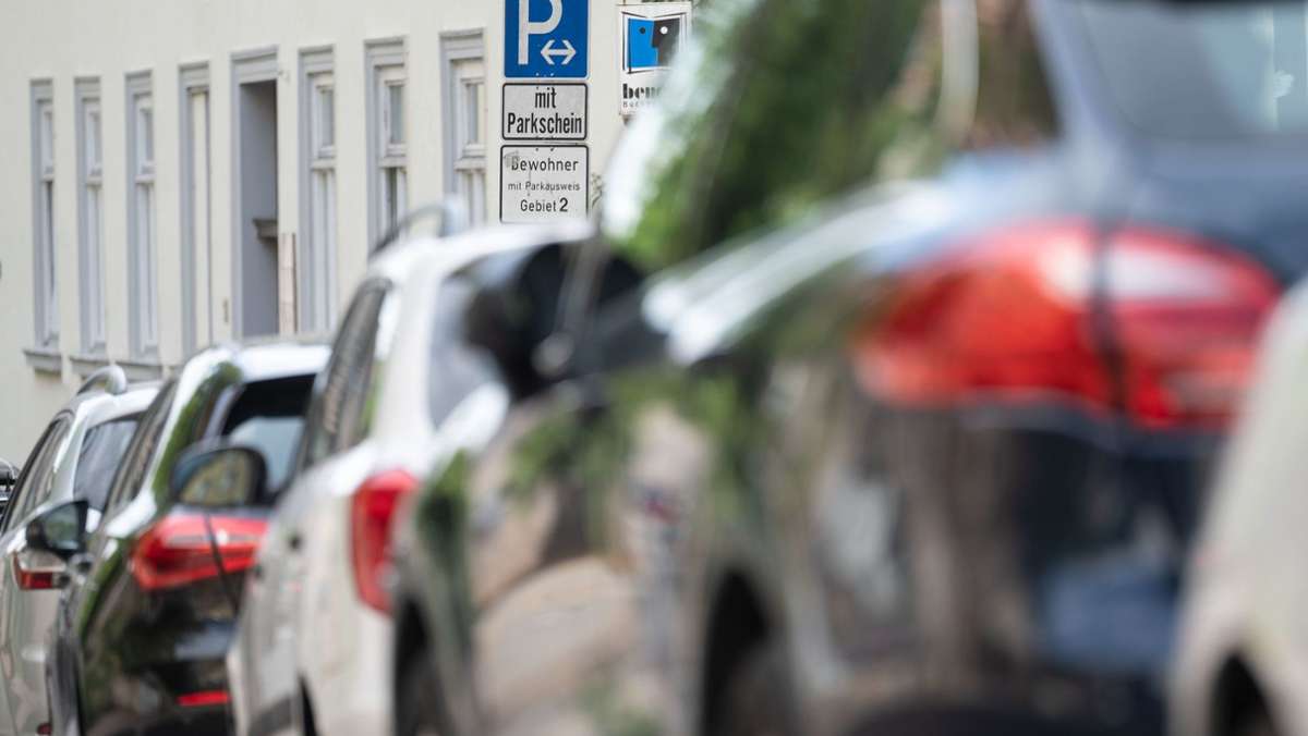  Nicht nur die Tübinger müssen fürs Parken ab dem kommenden Jahr tiefer in die Tasche greifen. Auch andere Städte in Baden-Württemberg machen ernst und wollen das Parken deutlich verteuern. 