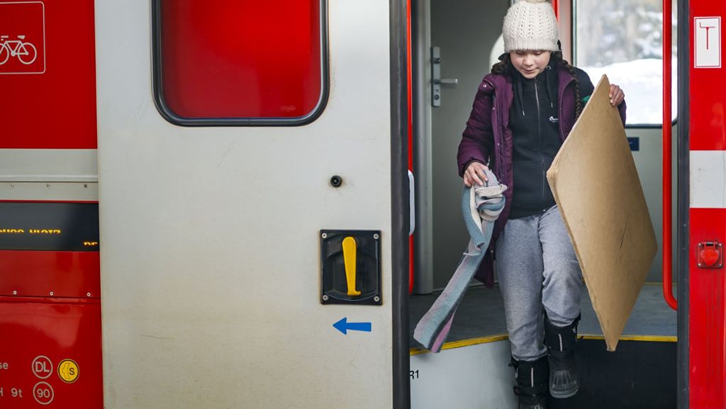 65 Stunden Fahrzeit: Klimaaktivistin reist mit dem Zug nach Davos