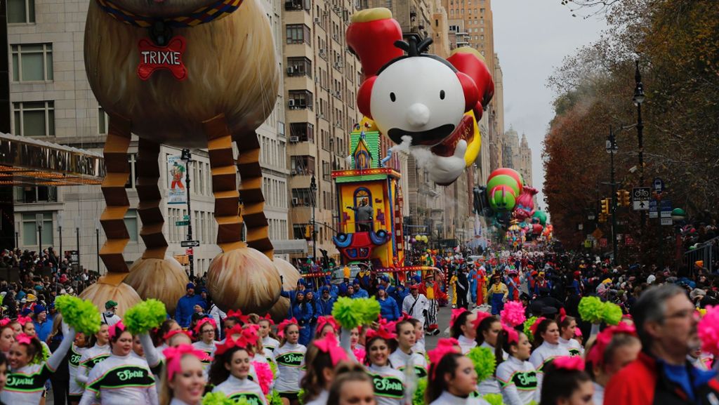 Thanksgiving-Parade in New York: Zwischen Marschkapellen und Riesen-Ballons