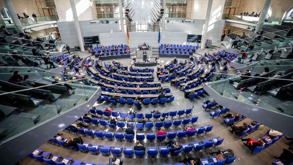Bundestag stimmt Rettungspaket zu: Berliner Burgfrieden