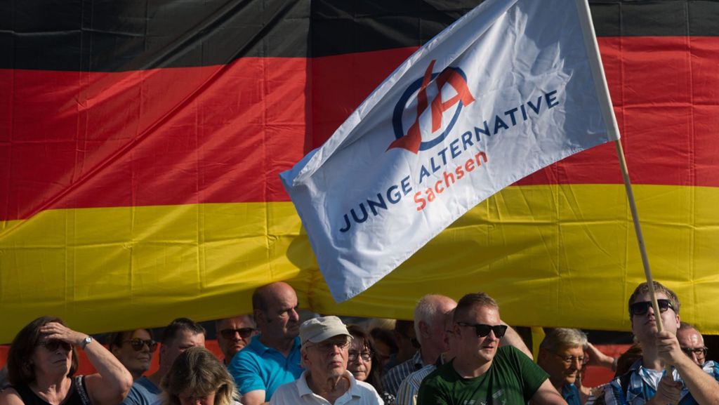 „Schweigemarsch“ in Chemnitz: Die AfD will die bürgerliche Mitte erobern