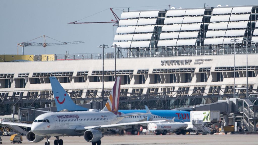 Coronakrise in Stuttgart: Flughafen  plant Kurzarbeit ab April