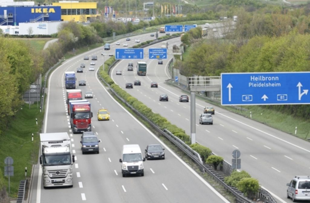 Aktionismus oder echte Aktion:   Stadträte fordern Tempo 100  auf der Autobahn bei Ludwigsburg. Foto: factum/Archiv
