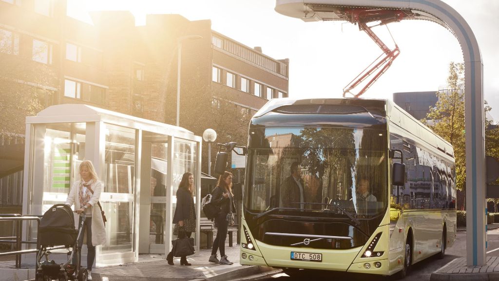 Neue Stadtbahnlinie X1 in Stuttgart: Mehr Staus durch Elektrobusse