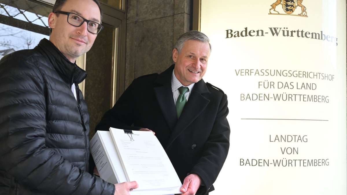  Wie angekündigt hat FDP-Fraktionschef Hans-Ulrich Rülke die Klage gegen den jüngsten Nachtragsetat der grün-schwarzen Koalition beim Verfassungsgerichtshof eingereicht. 