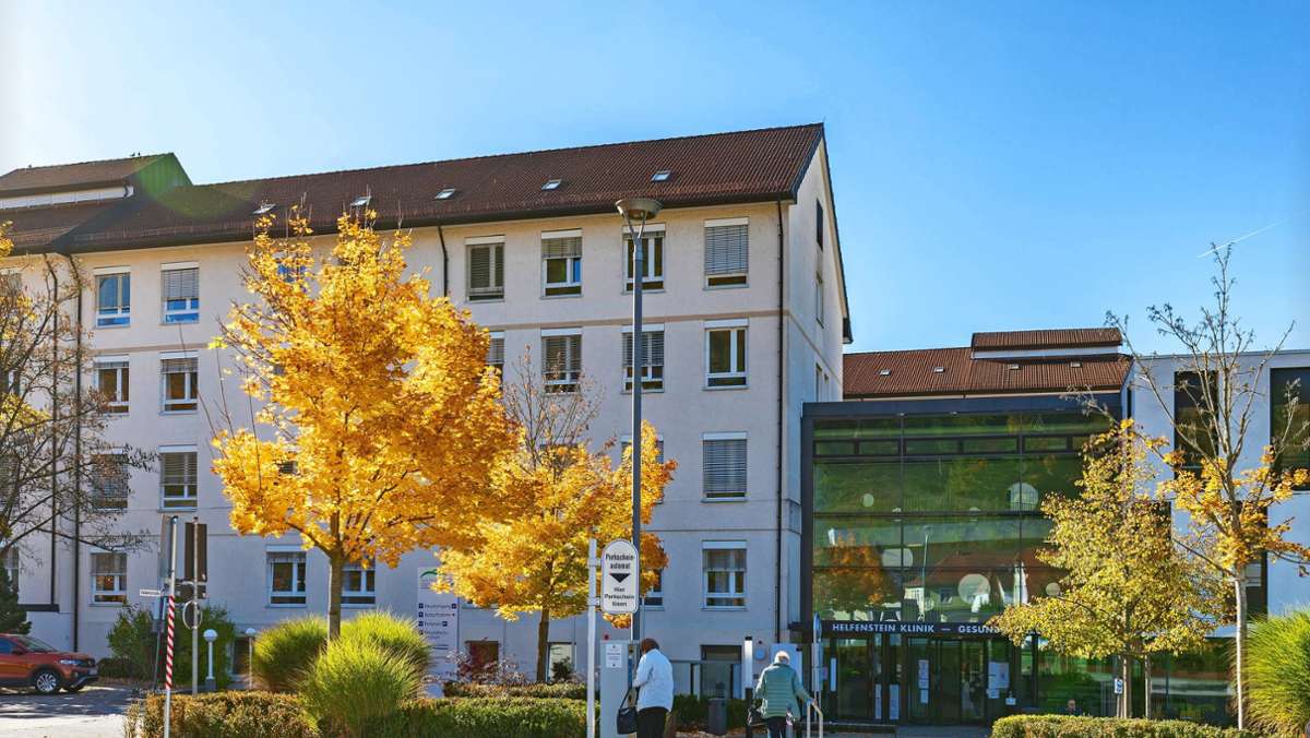  In der künftigen Praxisklinik in Geislingen soll es 18 Kurzzeitpflegeplätze als Eigenbetrieb der Alb-Fils-Kliniken geben. So hat es der Göppinger Kreistag in seiner jüngsten Sitzung beschlossen. 