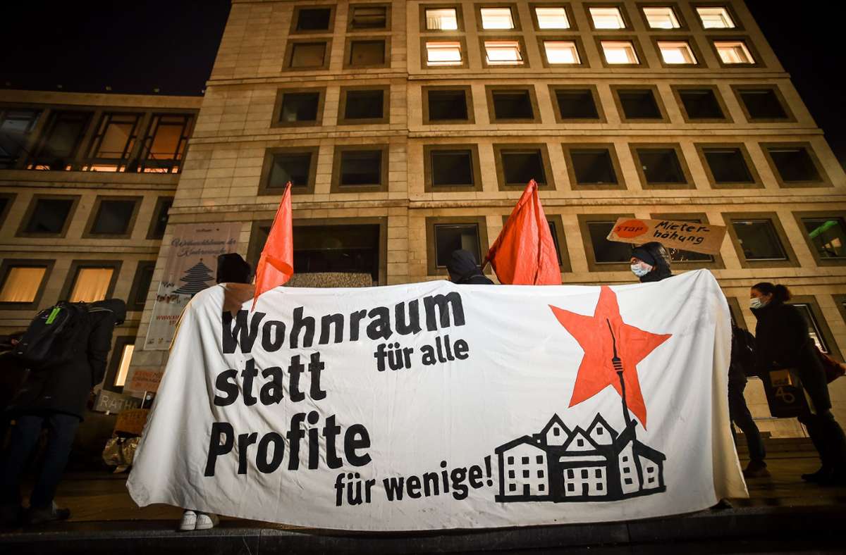 Protest vor dem Stuttgarter Rathaus Foto: Lichtgut - Ferdinando Iannone/Ferdinando Iannone