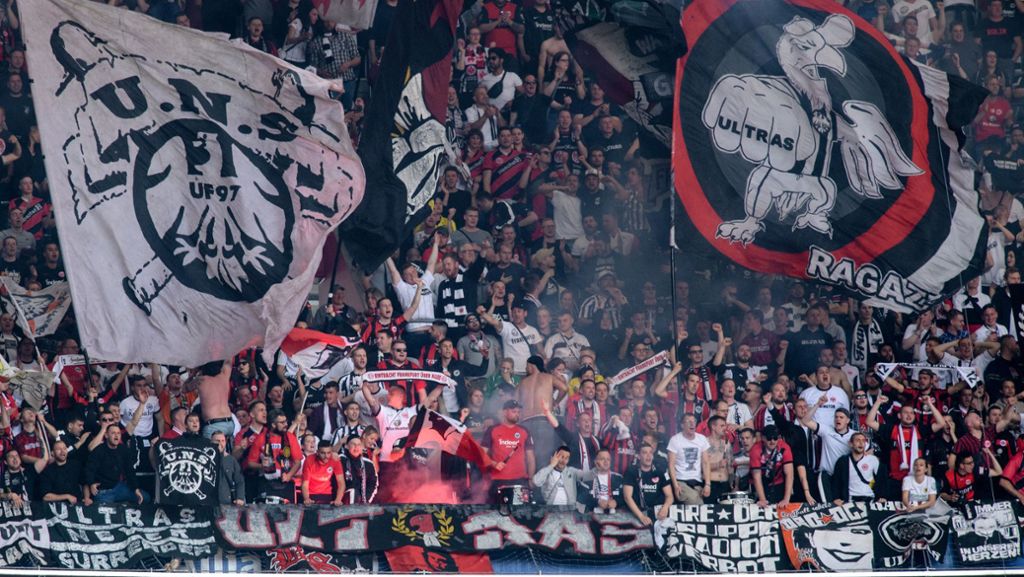 Uefa straft Eintracht Frankfurt: Ohne Fans in Lüttich und bei Arsenal