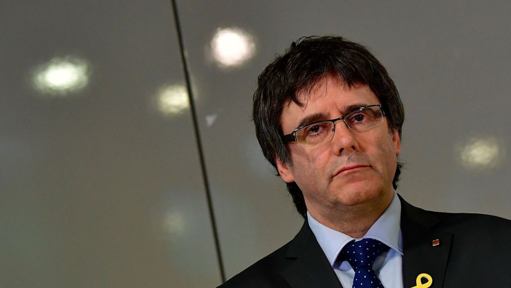Carles Puigdemont: Oberstes Gericht in Spanien suspendiert Abgeordnete