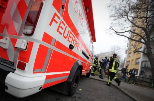 Der letzte Tag des Jahres 2013 begann in Stuttgart bereits mit einer Serie von Brandstiftungen. Foto: dpa
