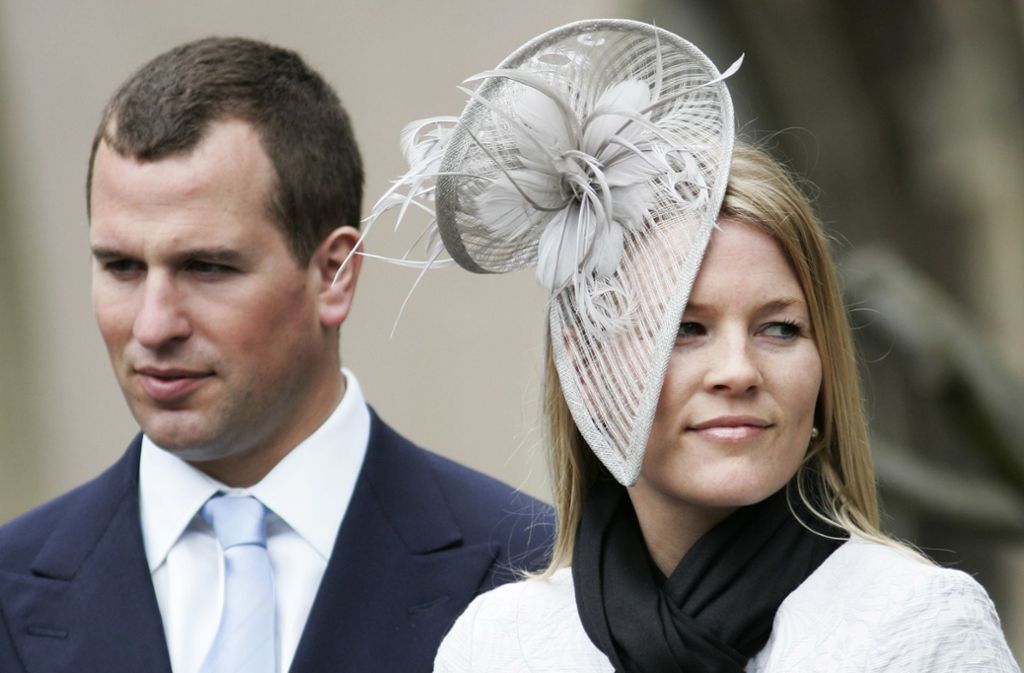Am 11. Februar 2020 gab der Palast bekannt, dass sich der älteste Enkelsohn der Queen, Peter Phillips (42), und seine Frau Autumn (41) scheiden lassen. Das Sorgerecht für die beiden Kinder Savannah (9) und Isla (7) wollen sie sich teilen.