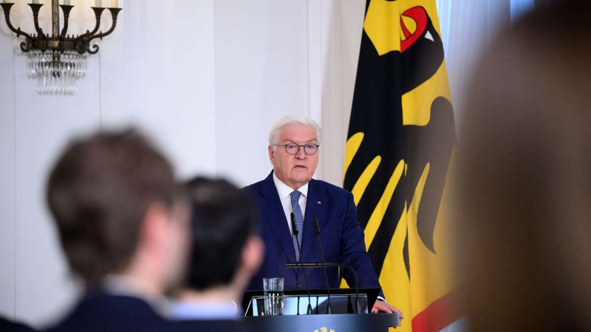 Bundespräsident: Steinmeier: Verfassungsgericht vor Angriffen bewahren