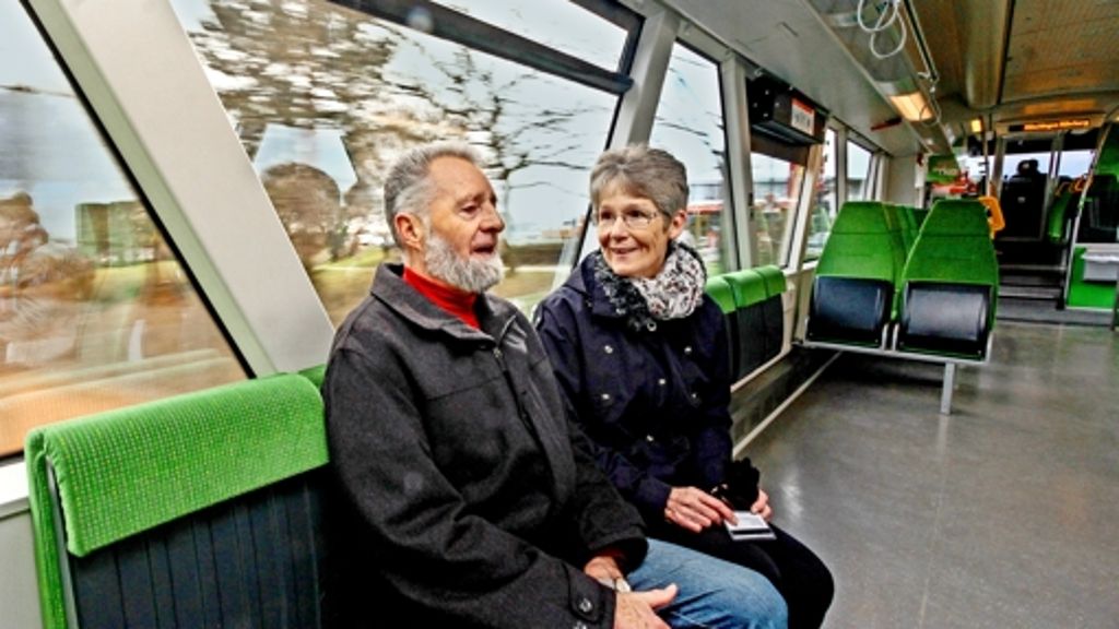 Senioren geben ihren Führerschein ab: Öhrles fahren Bahn