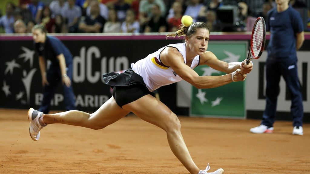  Im Fed-Cup-Abstiegsduell zwischen Rumänien und Deutschland hat der Sieg von Angelique Kerber gegen Irina-Camelia Begu nicht für die Führung der deutschen Tennis-Damen gereicht. 
