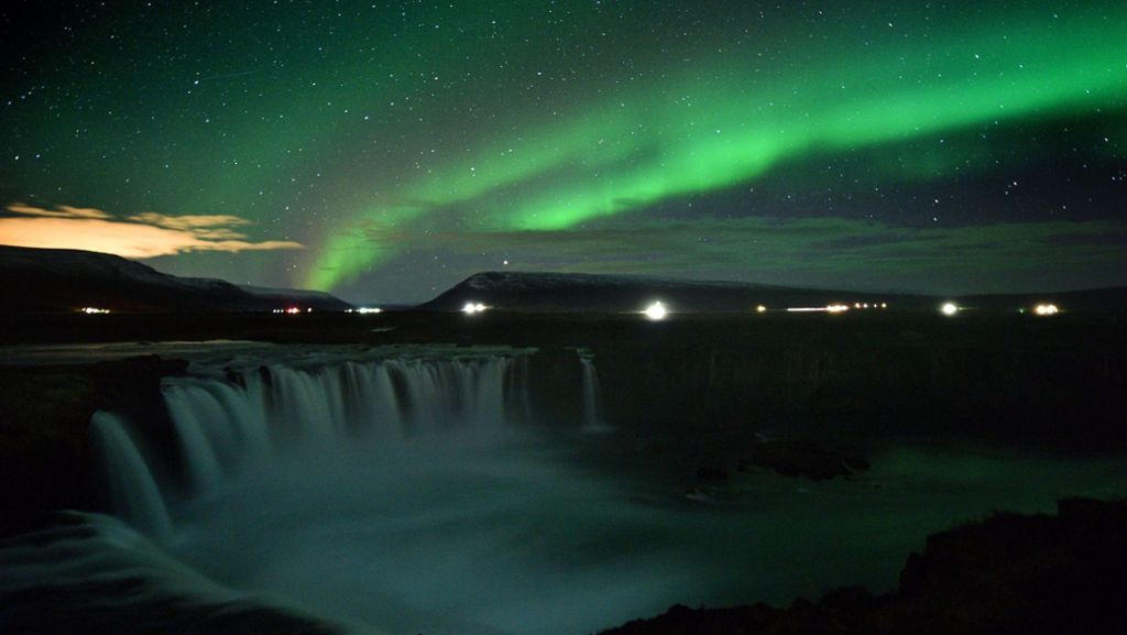 Spektakel am Himmel: In Island leuchten die Polarlichter