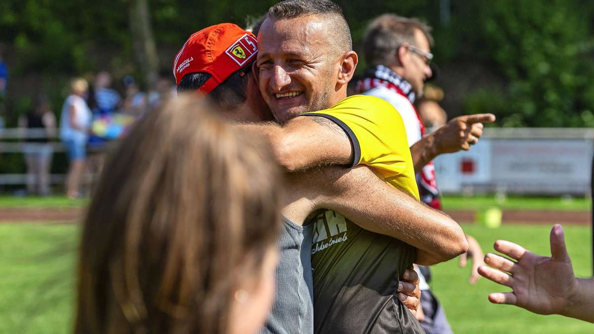 Fußball-Relegation: Harthausener Triumph in der Hitzeschlacht