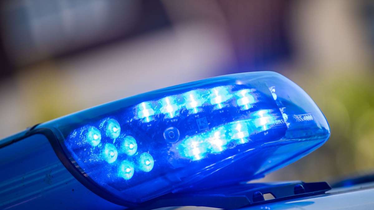 Nahe Herrenberg: Drei Menschen bei Auffahrunfall auf A81 verletzt