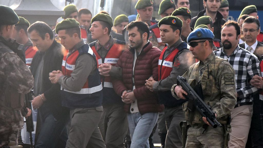 Nach Militär-Putsch in der Türkei: Staatsanwaltschaft fordert lebenslange Haft für 47 Verdächtige