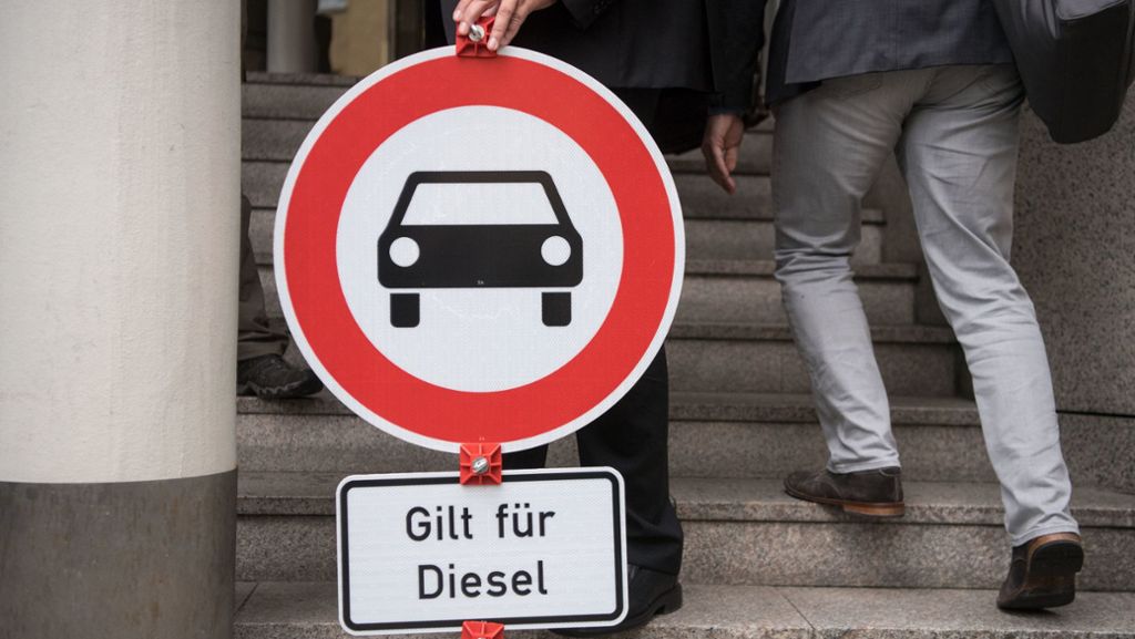 Debatte um Diesel-Fahrzeuge: Lungenarzt verblüfft mit Aussagen zu Fahrverboten