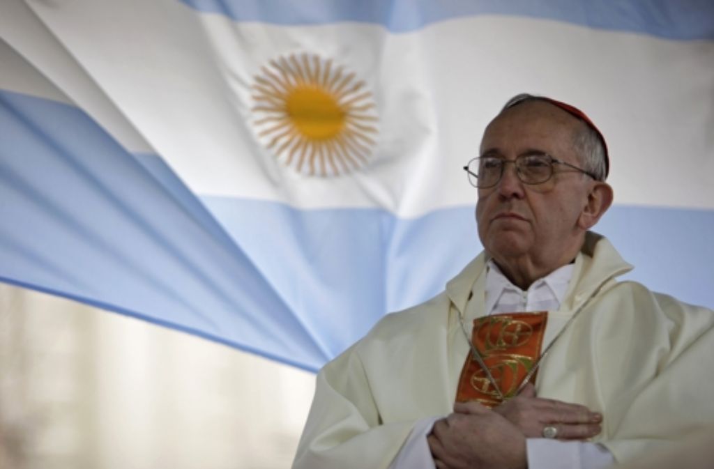 Jorge Mario Bergoglio ist der erste Jesuit, der erste Lateinamerikaner und seit 1272 Jahren der erste Nichteuropäer im Amt des Papstes.