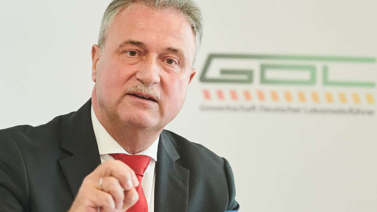 Tarifkonflikt im Zugverkehr: Weselsky will eine Schlichtung mit Bahnkonzern