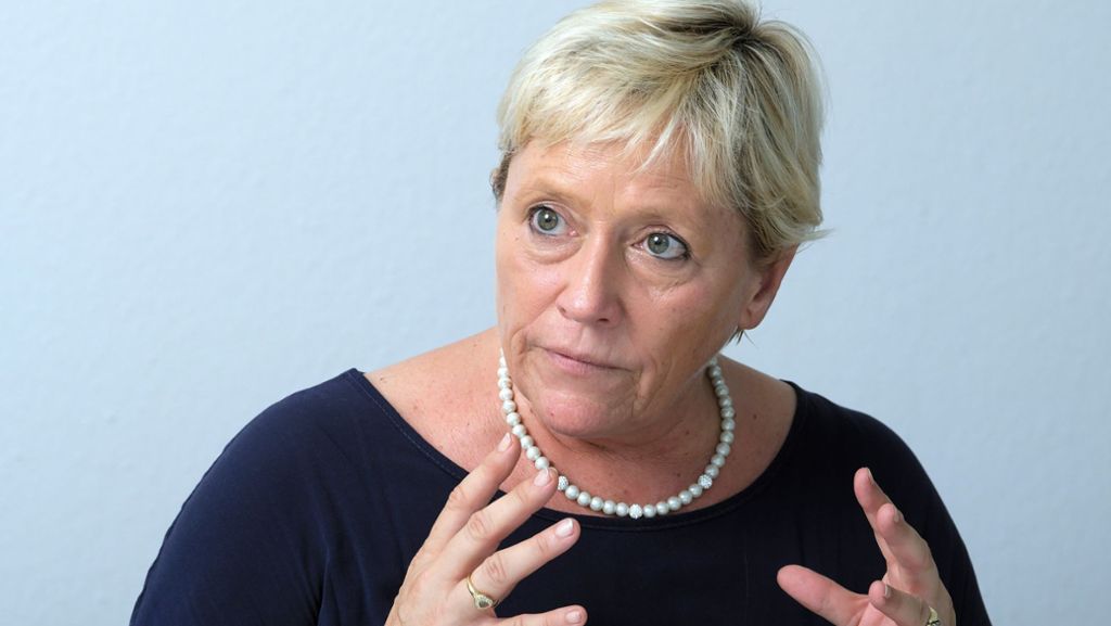 Gedenkstätten für Opfer von NS-Verbrechen: Susanne Eisenmann erwägt Pflichtbesuche für Schüler