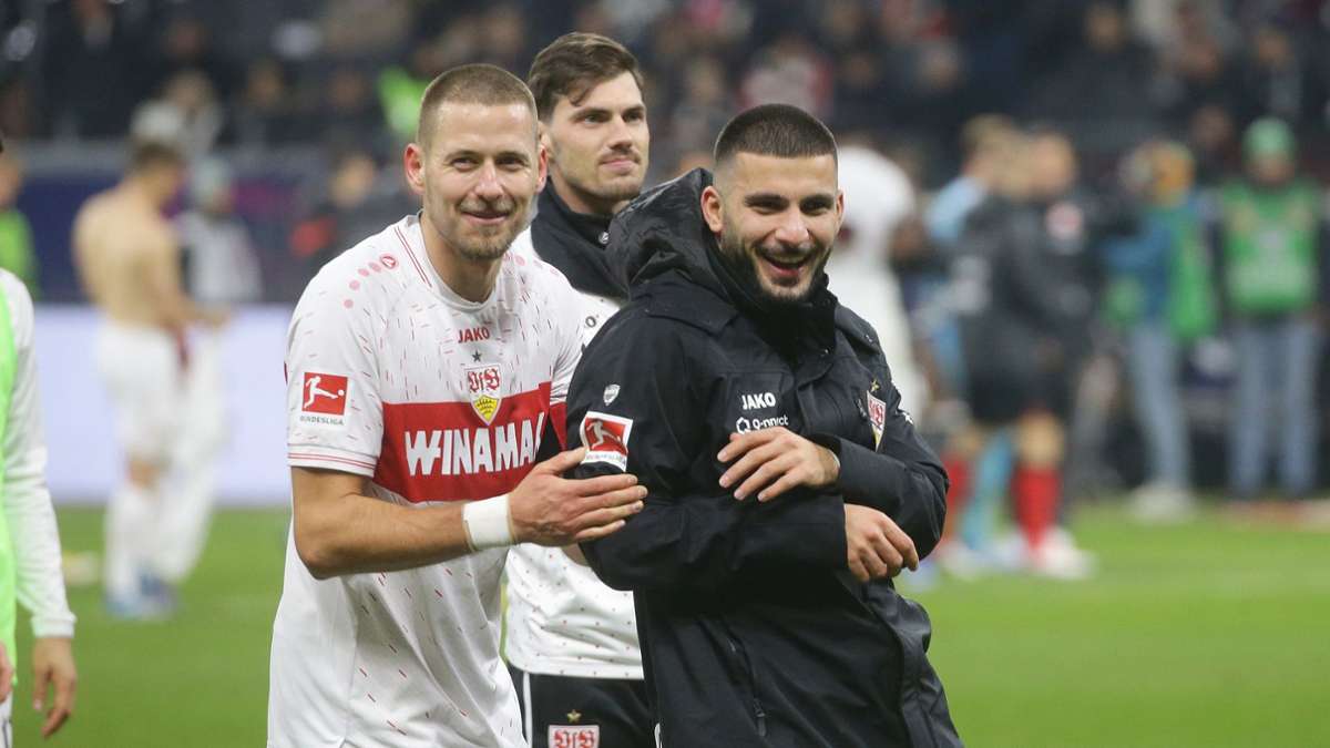 VfB Stuttgart bei Eintracht Frankfurt: Waldemar Anton nimmt sein Eigentor mit Humor