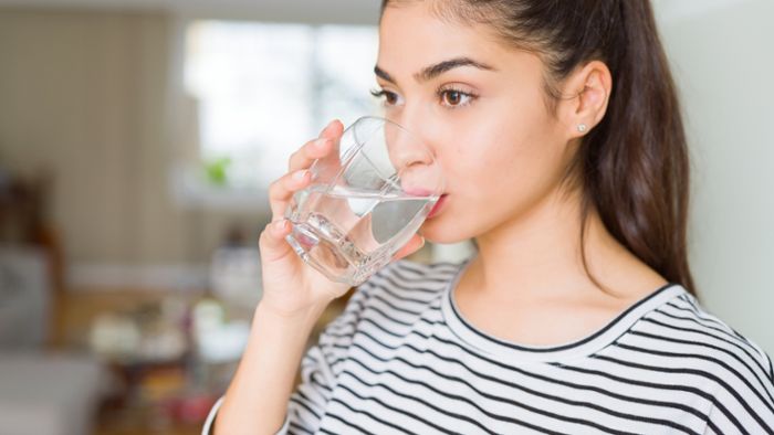 Darf man vor einer Blutabnahme Wasser trinken?