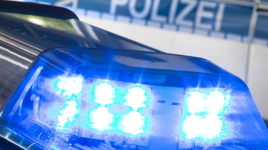 Waiblinger Straße in Bad Cannstatt: Drei Leichtverletzte bei Unfall