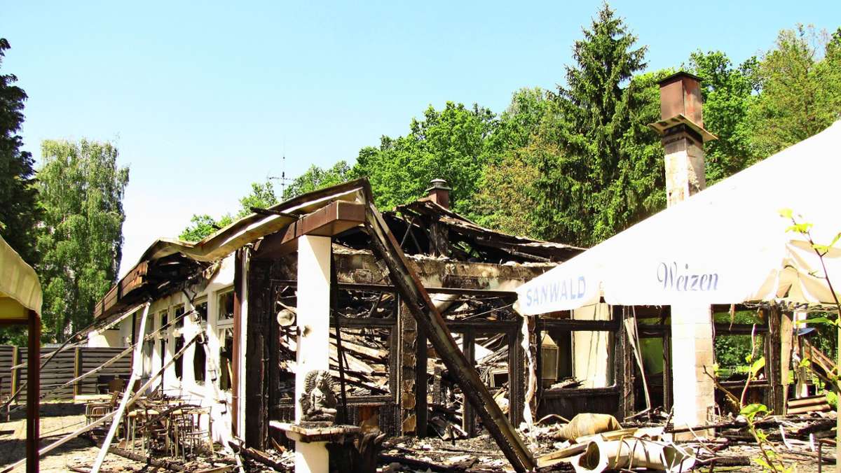 Nach einem Brand in Stuttgart-Fasanenhof: Seit 2017 wird um eine Million Euro gestritten