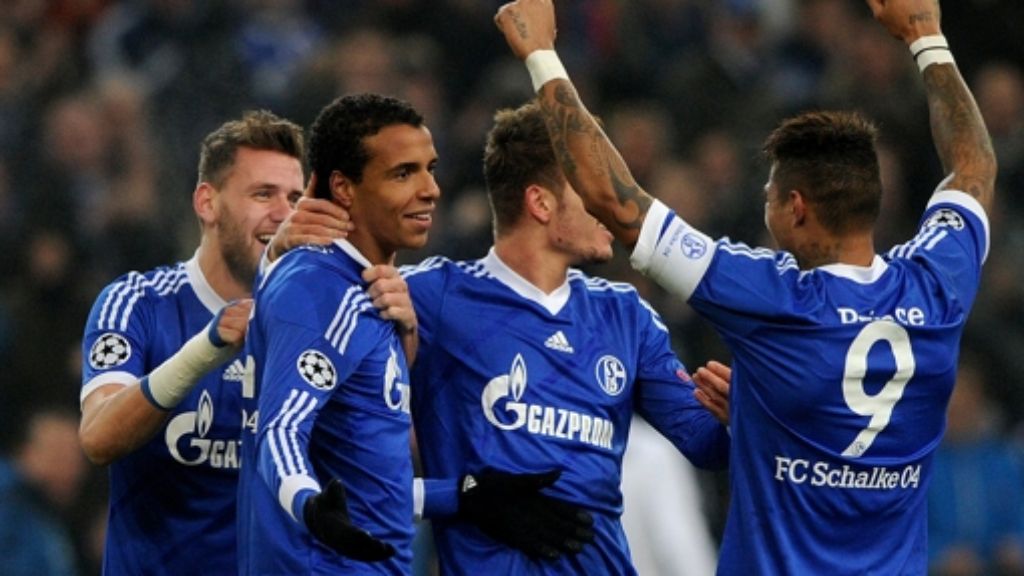  Schalke 04 zieht durch einen 2:0-Erfolg gegen den FC Basel ins Achtelfinale der Champions League ein. Für die beiden Treffer sorgten Julian Draxler und Joel Matip. Der Sieg verschafft dem in der Kritik stehenden Trainer Jens Keller eine Atempause. 