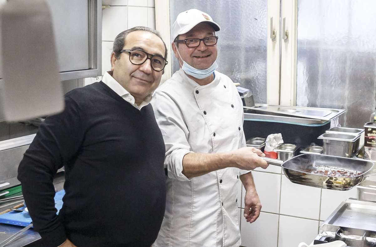 Chef Zafer Kilic mit seinem weitgereisten Koch Norbert Putz.