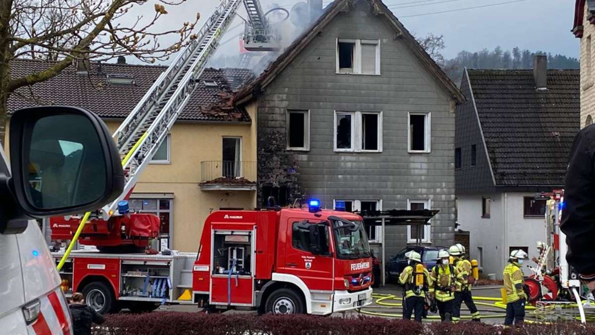 Einsatz in Murrhardt: Frau bei Wohnhausbrand verletzt