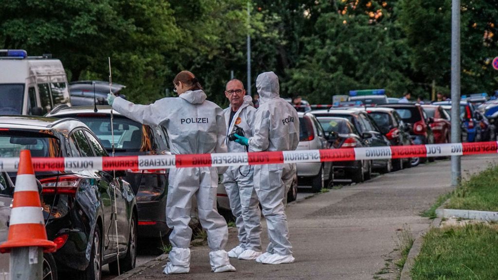 Bluttat in Stuttgart: Opfer wird auf offener Straße niedergestochen