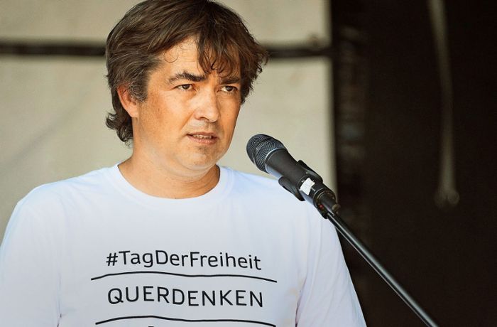 Verfahren gegen Querdenker in Stuttgart: Ballweg bleibt weiterhin in Untersuchungshaft