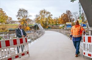 Fußgängersteg zum Rosensteinpark eröffnet