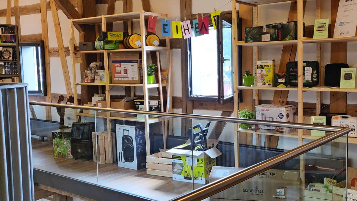 Stadtbibliothek Heimsheim: Zum Roman gibt’s die Popcorn-Maschine dazu