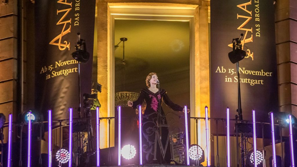 Vor Musical-Premiere in Stuttgart: „Anastasia“ begeistert Tausende auf dem Schlossplatz