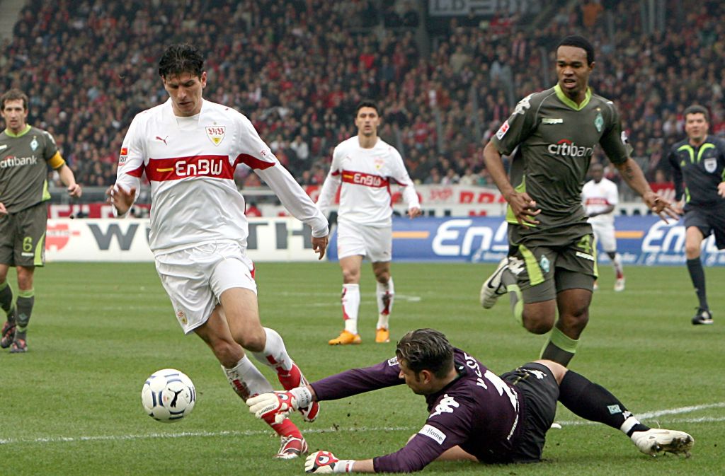 8. März 2008: VfB Stuttgart – Werder Bremen 6:3. Auch in den Folgejahren blieb Werder Bremen ein gern gesehener Gast in Stuttgart. Die torreichste Partie der beiden Mannschaften gab es im Jahre 2008, als die Roten mit sage und schreibe 6:3 die Oberhand behielten. Einmal mehr im Fokus: Stürmer Mario Gomez.