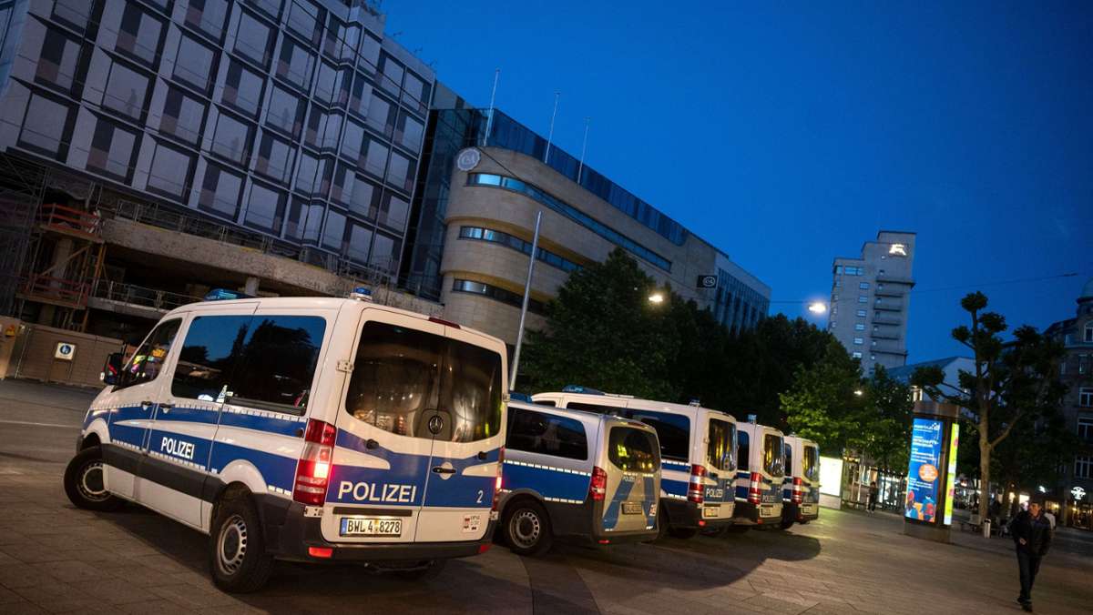 Randale in Stuttgart: 13 mutmaßliche Krawallmacher sitzen im Gefängnis