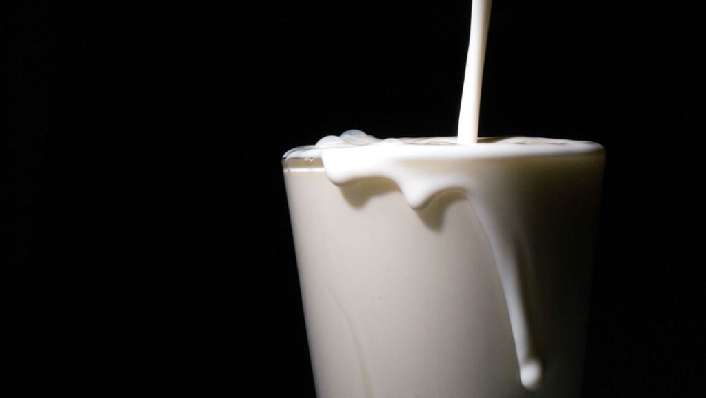 Konsum von Milch sinkt: Weniger Kuhmilch, mehr Pflanzenmilch