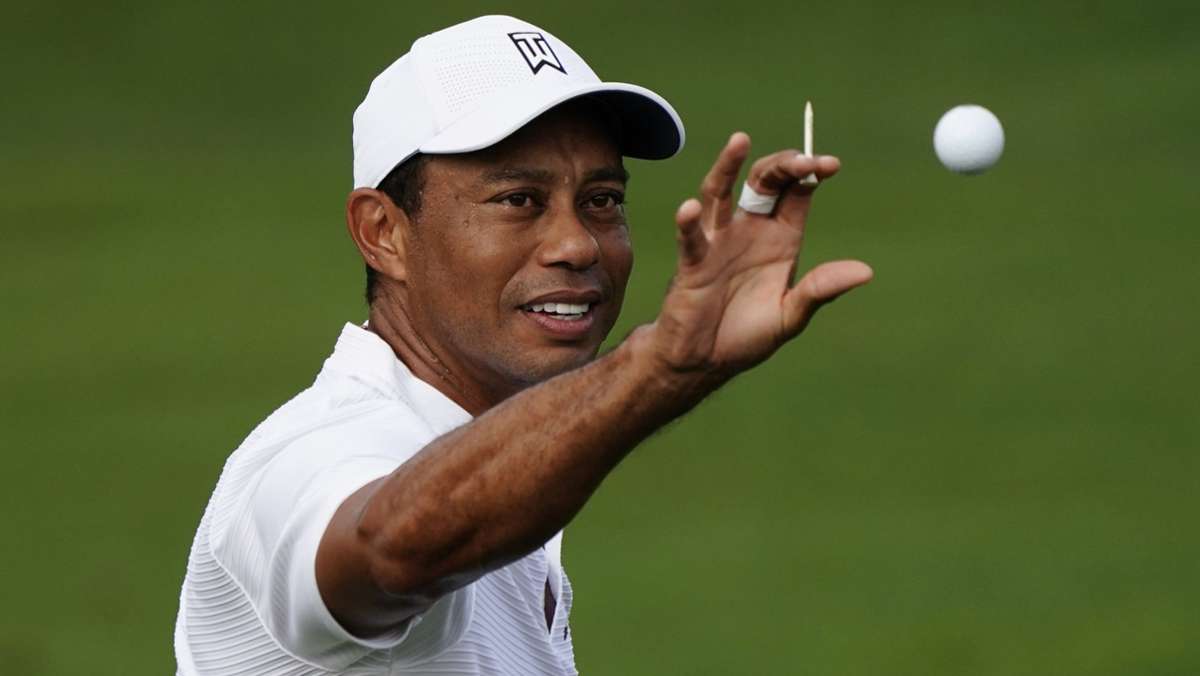  Tiger Woods hat sich nach seinem schweren Autounfall erstmals selbst zu Wort gemeldet. Via Twitter bedankte sich der Golfstar am Sonntag für die Unterstützung seiner Kollegen und Fans. 
