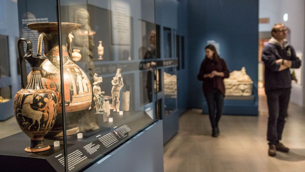 Landesmuseum Württemberg: Anfassen verboten! Neun Regeln für den Museumsbesuch
