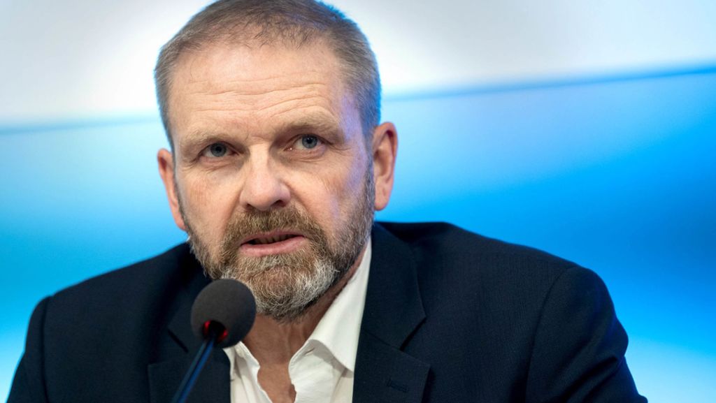 Personaldebatte  im Landtag Baden-Württemberg: Ex-Staatssekretär Ratzmann beantragt Entlassung