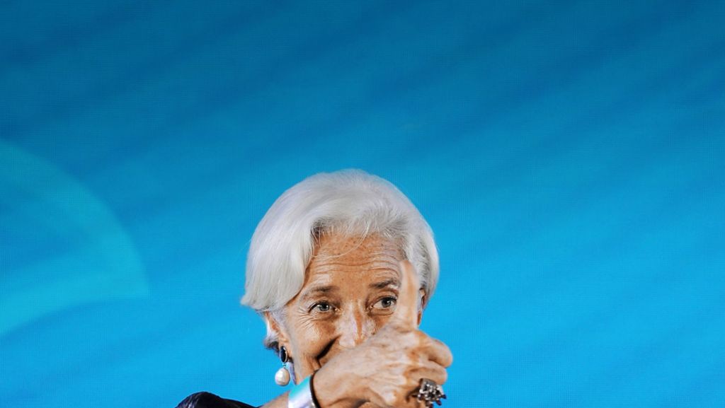  Norden oder Süden, Mann oder Frau? Die EU-Staaten ringen darum, wer Christine Lagarde, die EZB-Präsidentin werden soll, an der Spitze der Washingtoner Finanz-Institution IWF folgen soll. Bis Ende Juli wollen sich die Finanzminister auf einen Kandidaten einigen. 