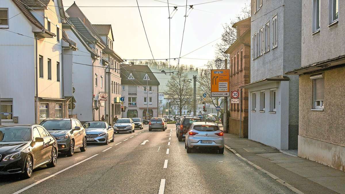 Schorndorfer Straße in Esslingen: Am Verkehrsknoten wird gebaut – Umleitungen als Herausforderung