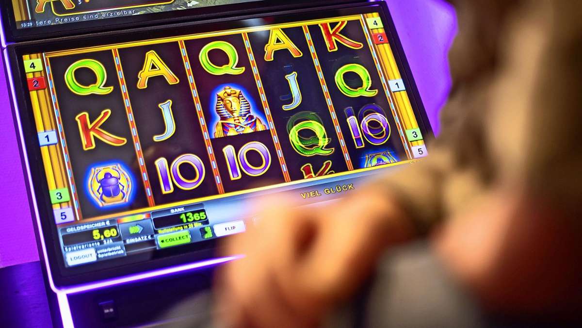 Glücksspiel-Gesetze: Spielhallen wollen noch nicht aufgeben